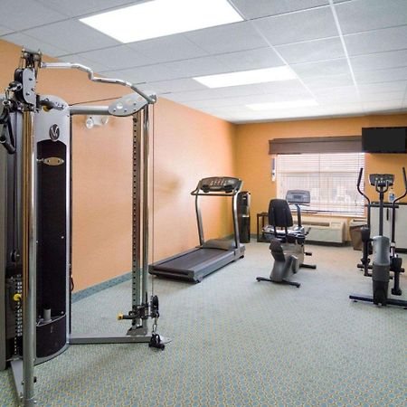Springwood Suites Houston Iah - Beltway 8 Buitenkant foto